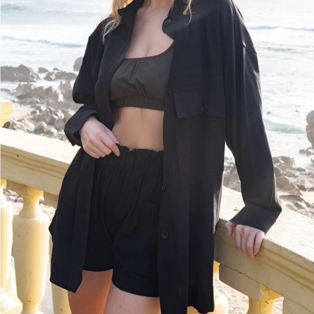 NWOT audrey black linen shirt jacket, ozma